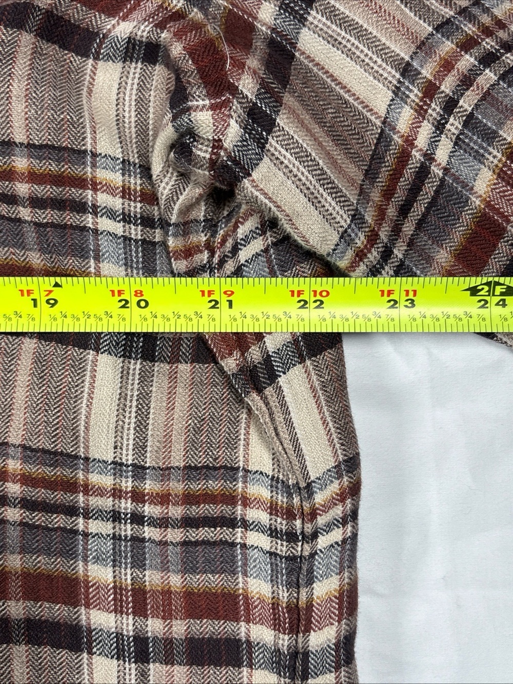 KITON Men's Plaid Button-Up Shirt in Beige and Brown - Picture 7 of 9